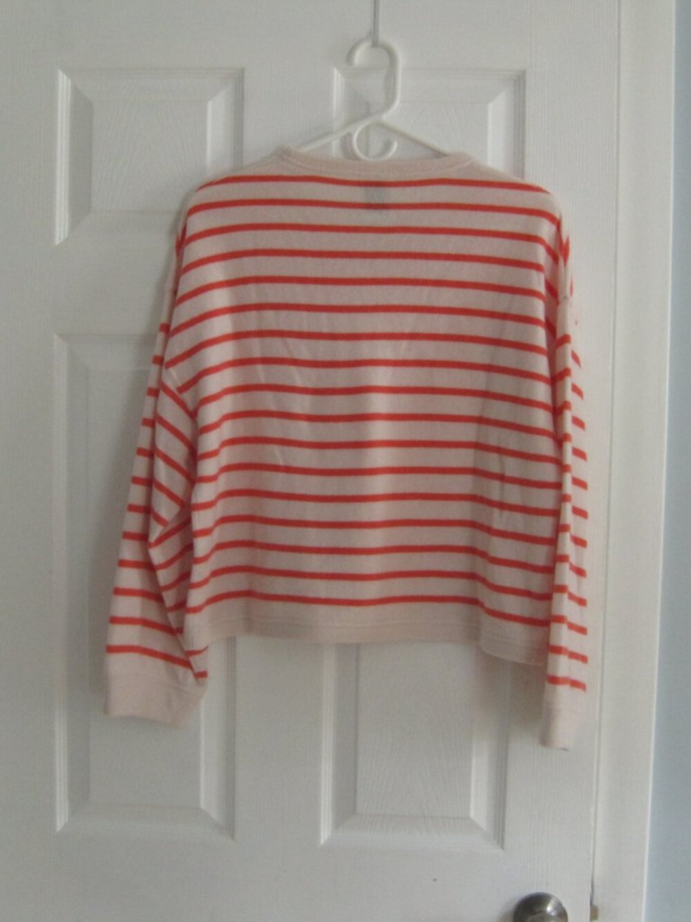 Joie Coral Pink Striped Pullover Sweater Size M 100% Cashmere Crew Neck Boxy - Picture 3 of 12